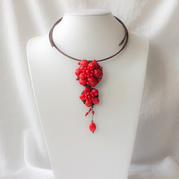Red Coral Flower Choker Necklace For Women - Picture 1 of 6